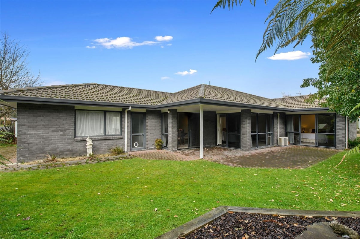 7 Foley Drive, Springfield, Rotorua - Carousel 1