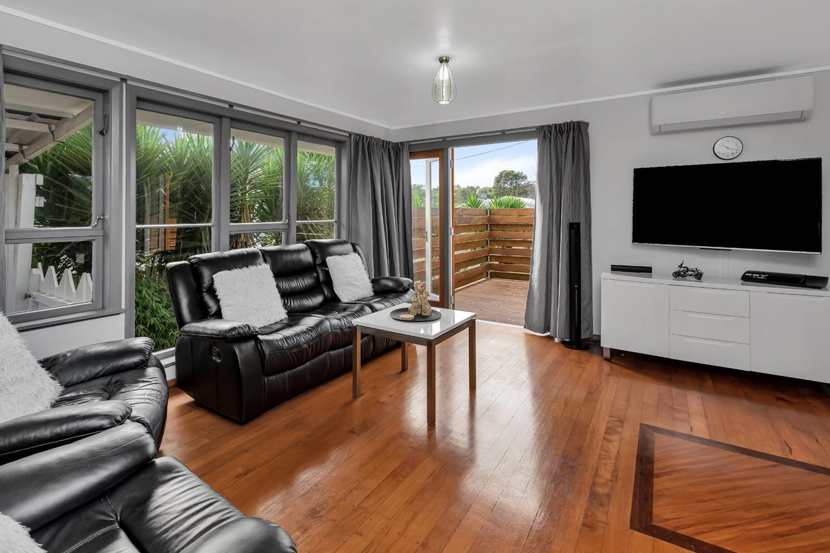 4 Rata Place, Otangarei, Whangarei - Carousel 1