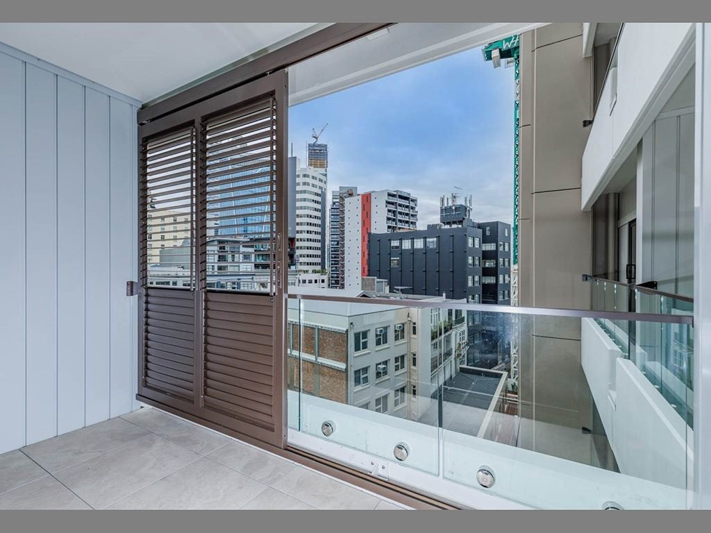 47 Beach Road, Manly, Whangaparāoa - Carousel 1