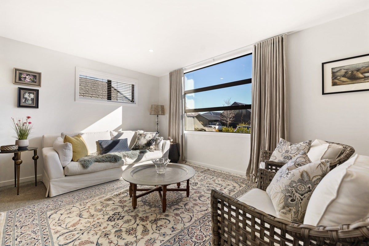 5 Bale Road, Jacks Point, Queenstown - Carousel 2