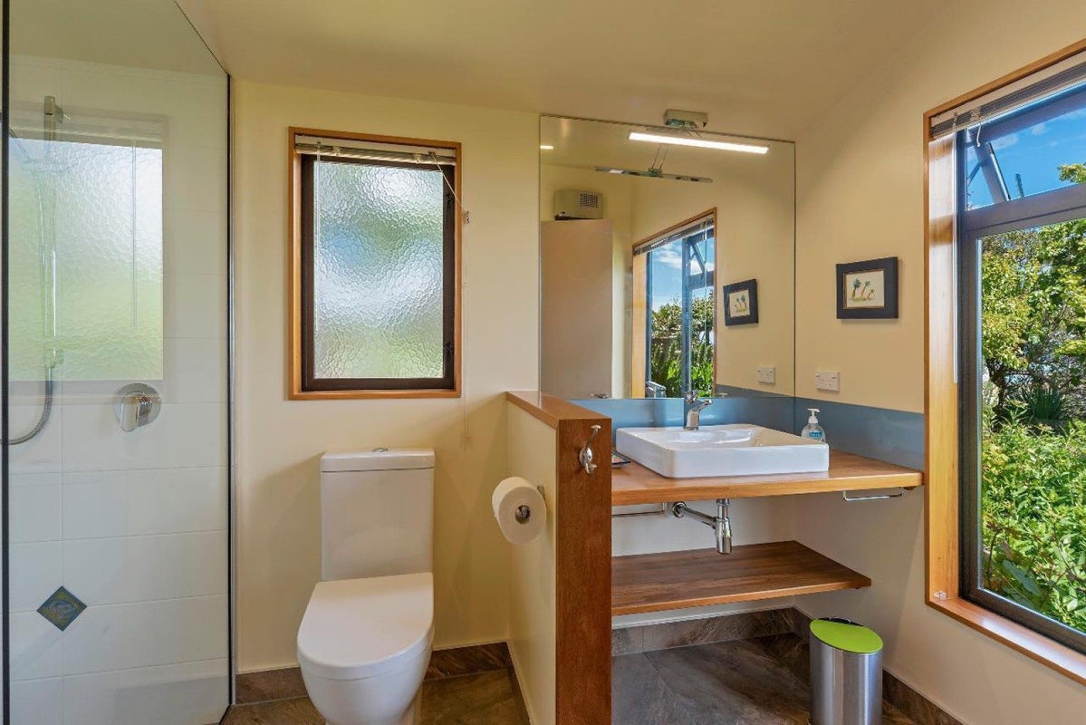 4 Atarau Way, Tahunanui, Nelson - Carousel 15