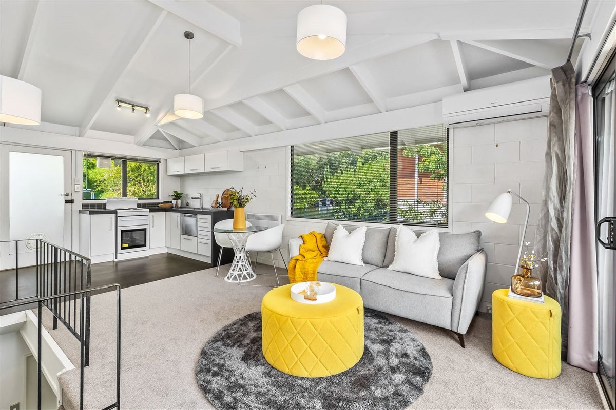 7/25 Don Croot Street, Western Springs, Auckland - Carousel 2
