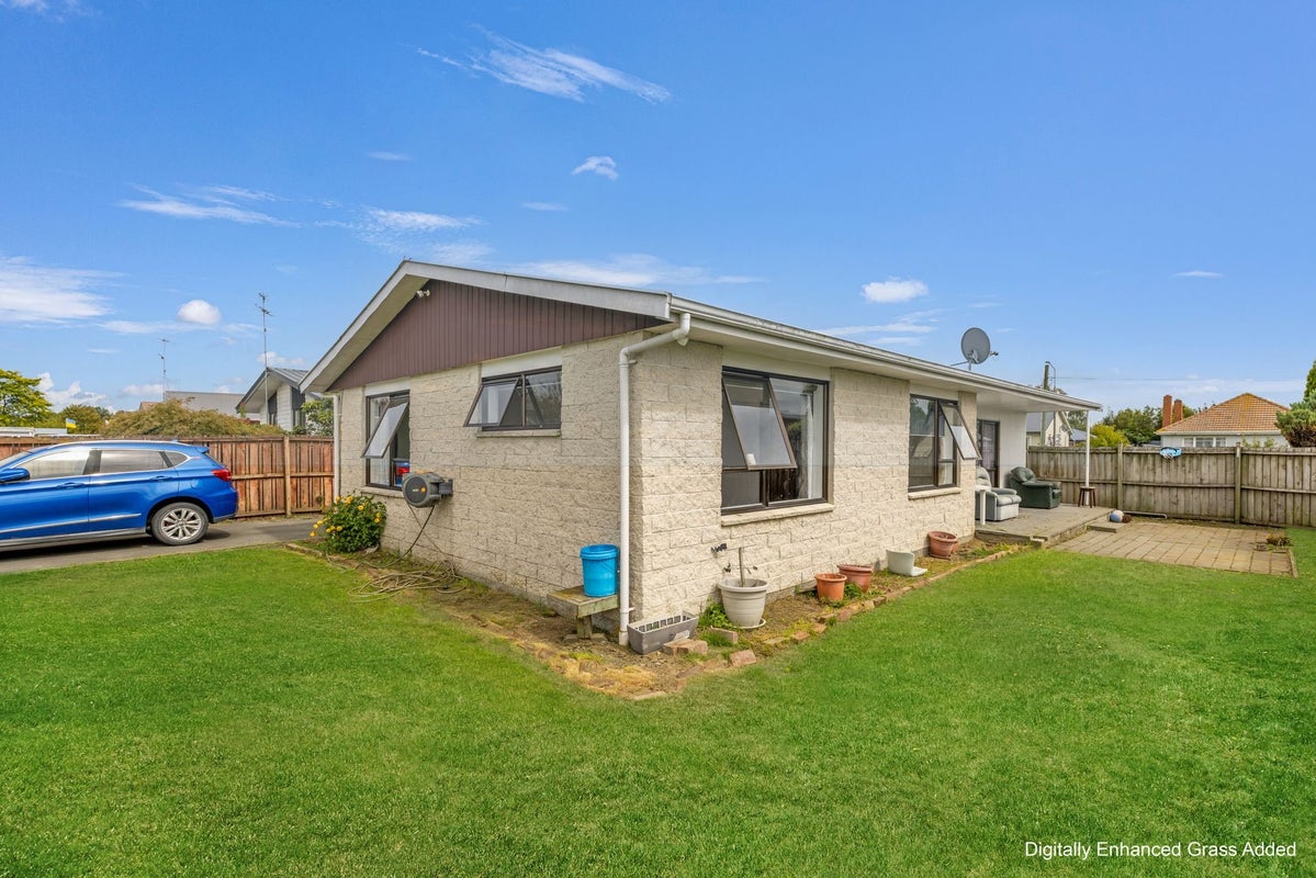 22 Brucefield Avenue, Netherby, Ashburton - Carousel 1