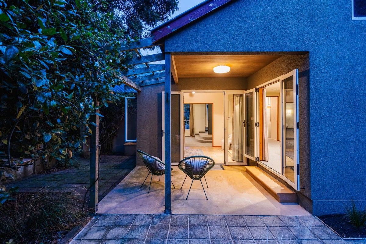 109A Cliffs Road, Saint Clair, Dunedin - Carousel 50