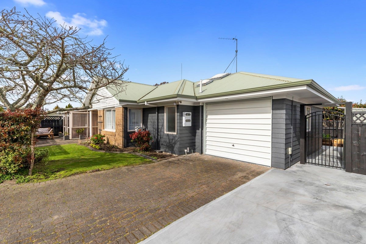 5 Short Street, Claudelands, Hamilton - Carousel 19