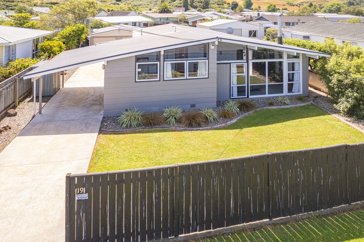 19 Ward Street, Aramoho, Whanganui - Carousel 1