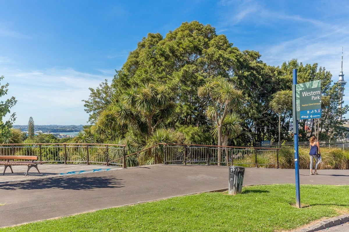 0H/15 Hopetoun Street, Freemans Bay, Auckland - Carousel 18