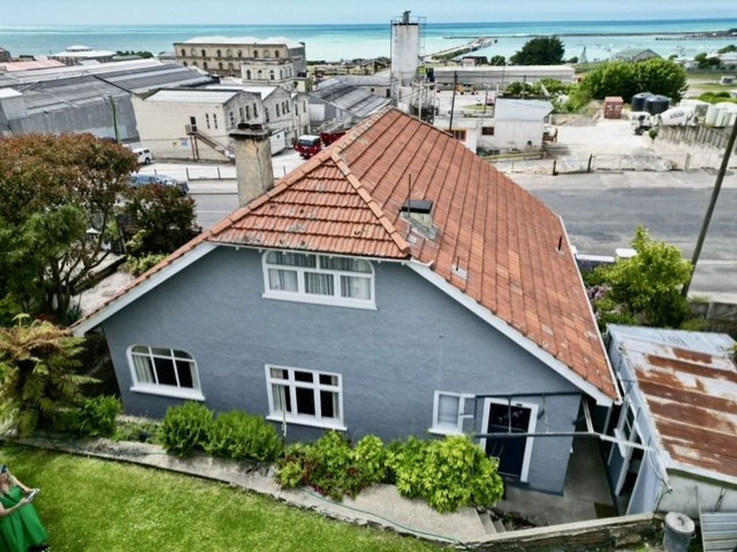46 Tees Street, South Hill, Oamaru - Carousel 19