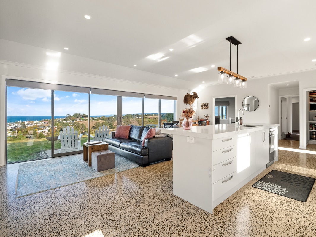 103B Scroggs Hill Road, Brighton, Dunedin - Carousel 2