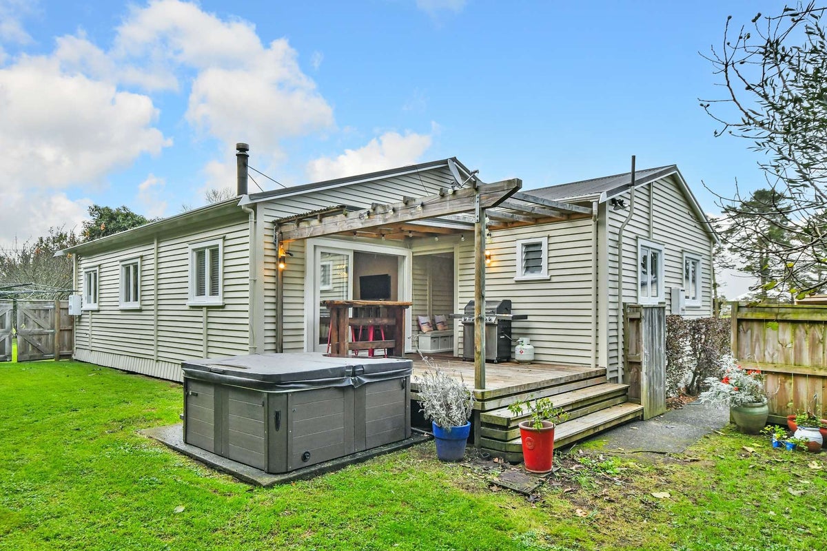284 Waiau Pa Road, Waiau Pa, Pukekohe - Carousel 10