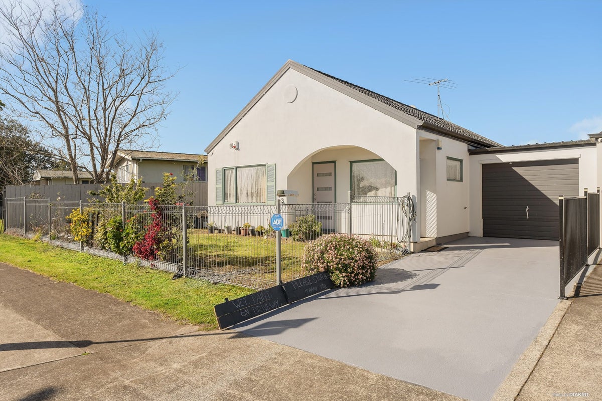 3 Bicknell Road, Favona, Auckland - Carousel 1