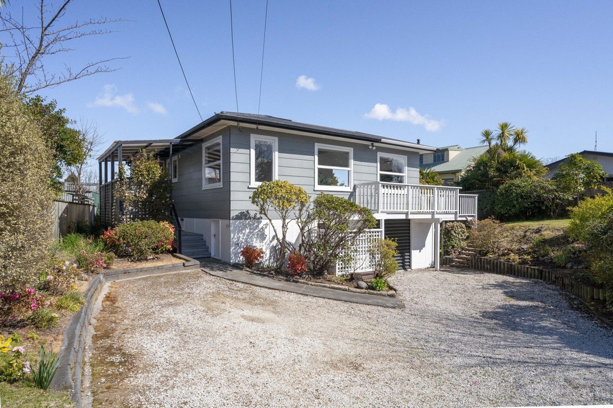 21 Sunset Street, Hilltop, Taupo - Carousel 21