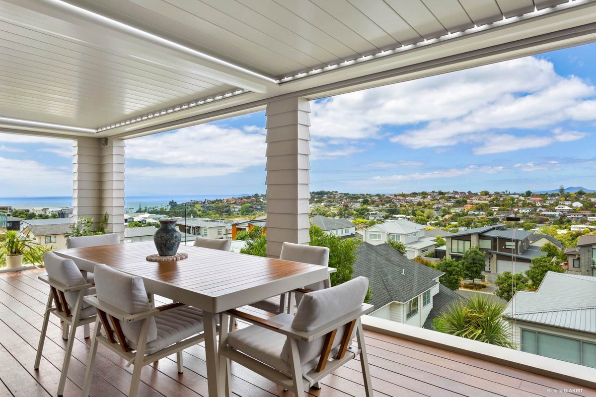 12 Tuangi Street, Long Bay, Auckland - Carousel 2