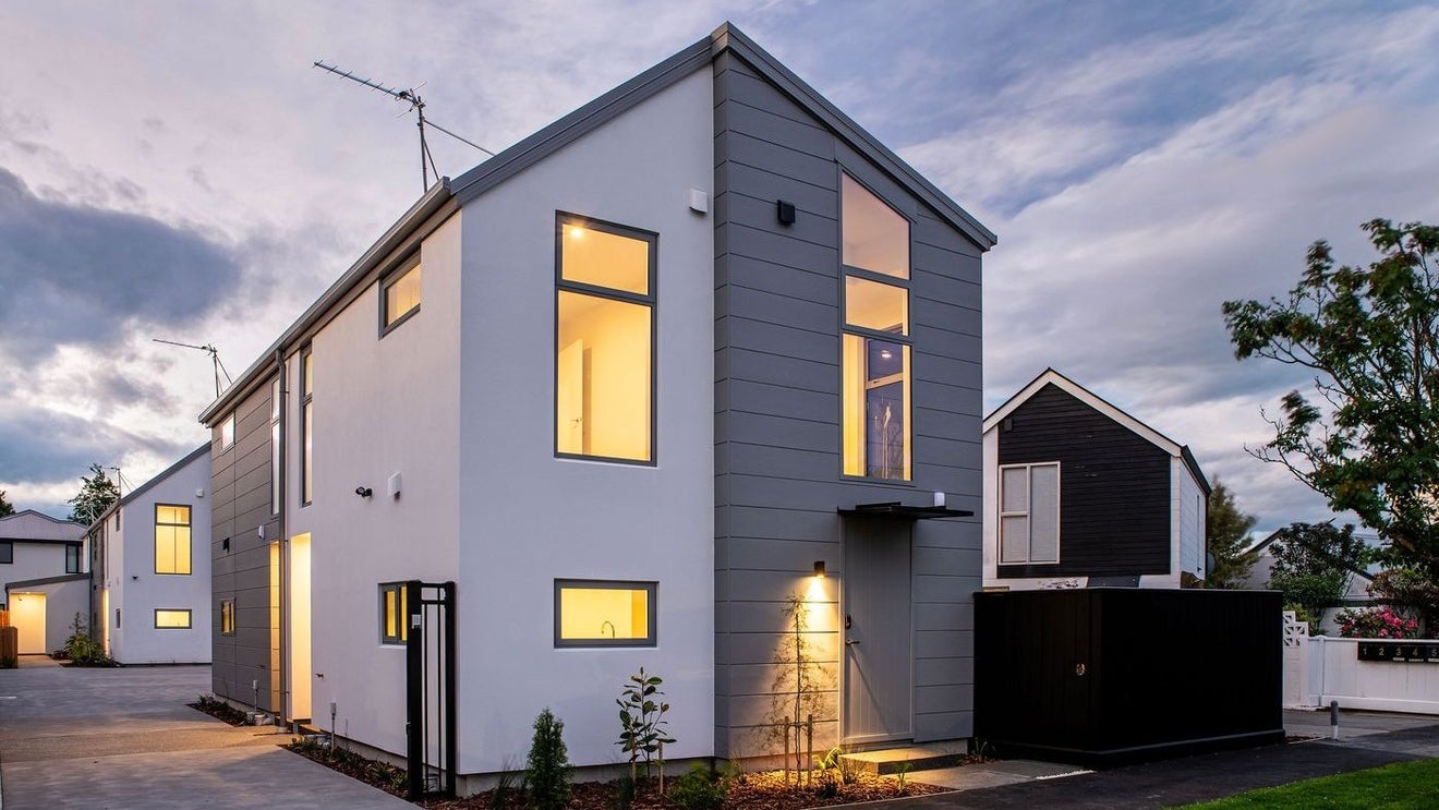 1/65 Thackeray Place, Waltham, Christchurch - Carousel 1