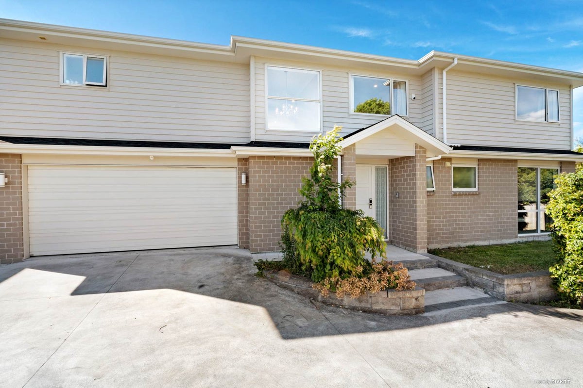 75A Cascades Road, Pakuranga Heights, Auckland - Carousel 2