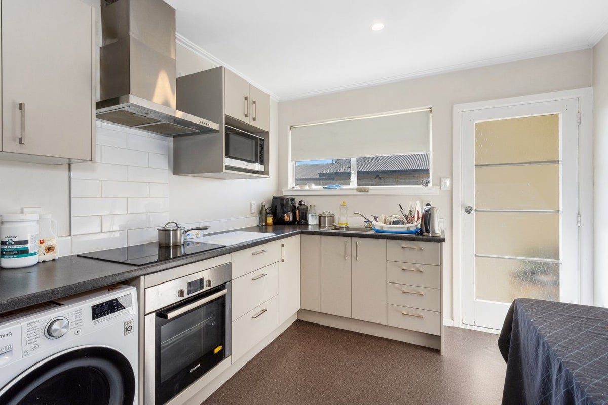 3/351 Worcester Street, Linwood, Christchurch - Carousel 1