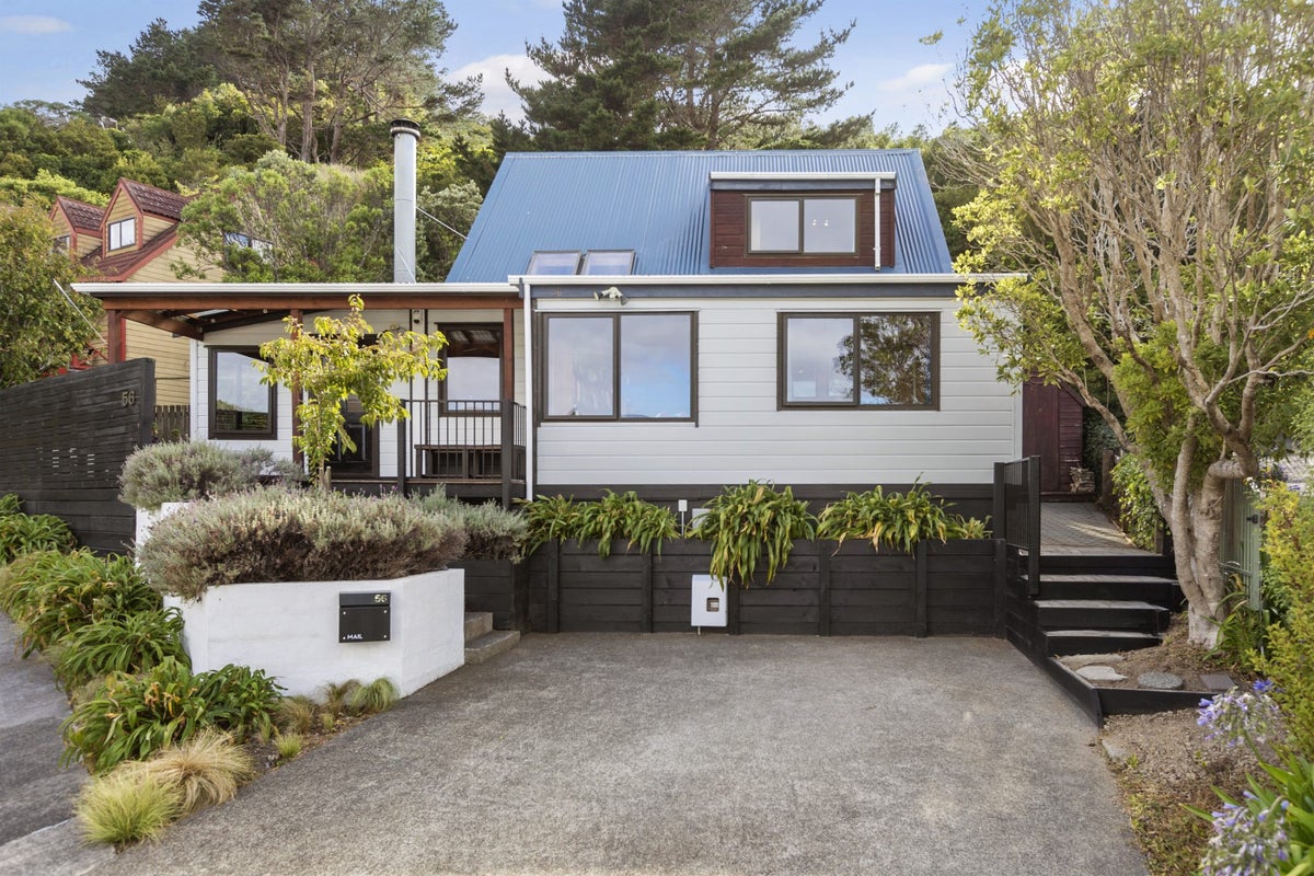 56 David Crescent, Karori, Wellington - Carousel 1