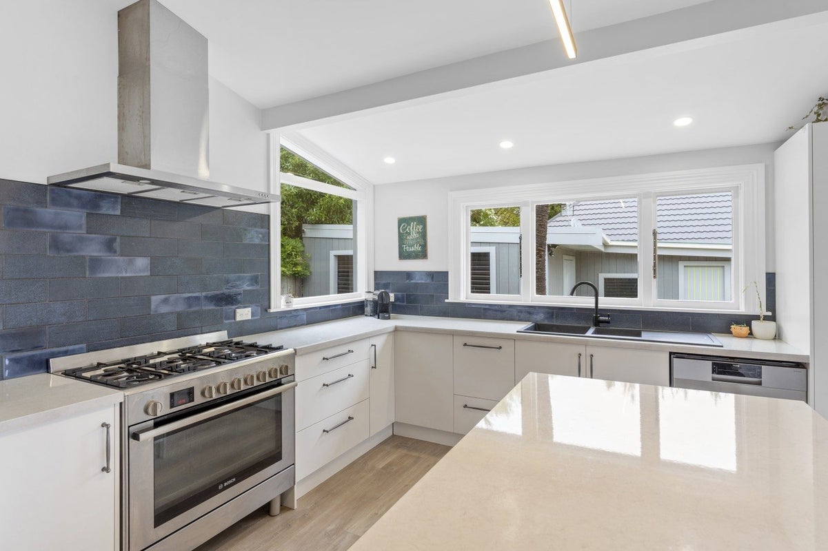 24A Wyon Street, Linwood, Christchurch - Carousel 2