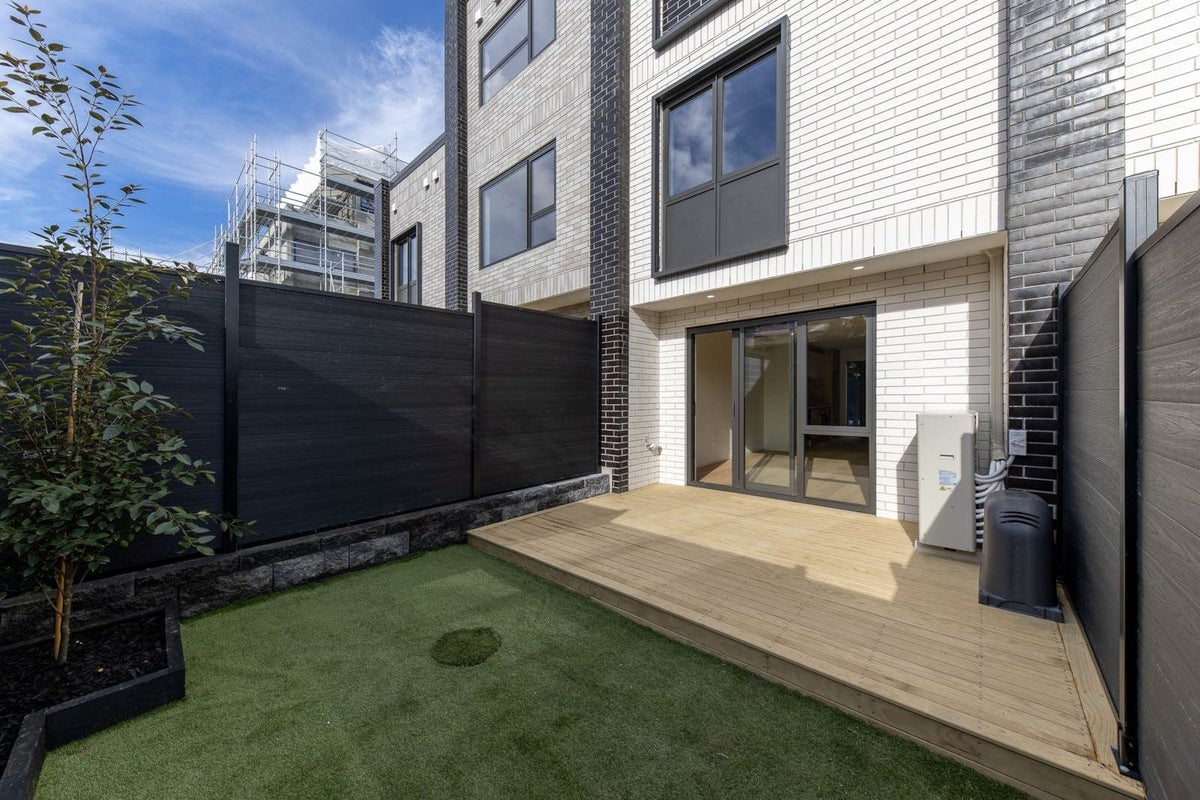 5/6 James Street, Bayview, Auckland - Carousel 12