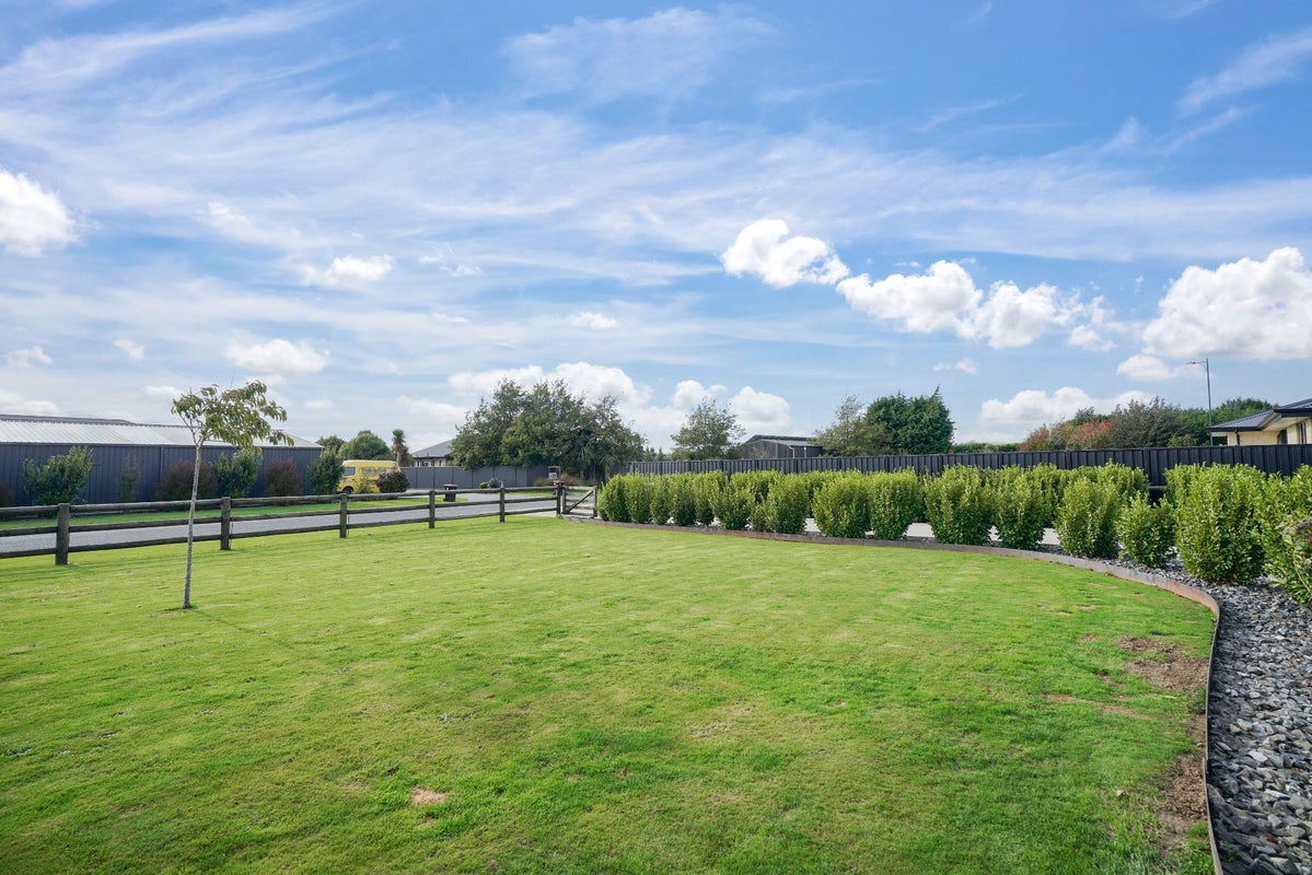12 Pegasus Place, Seaward Bush, Invercargill, Southland - Carousel 18