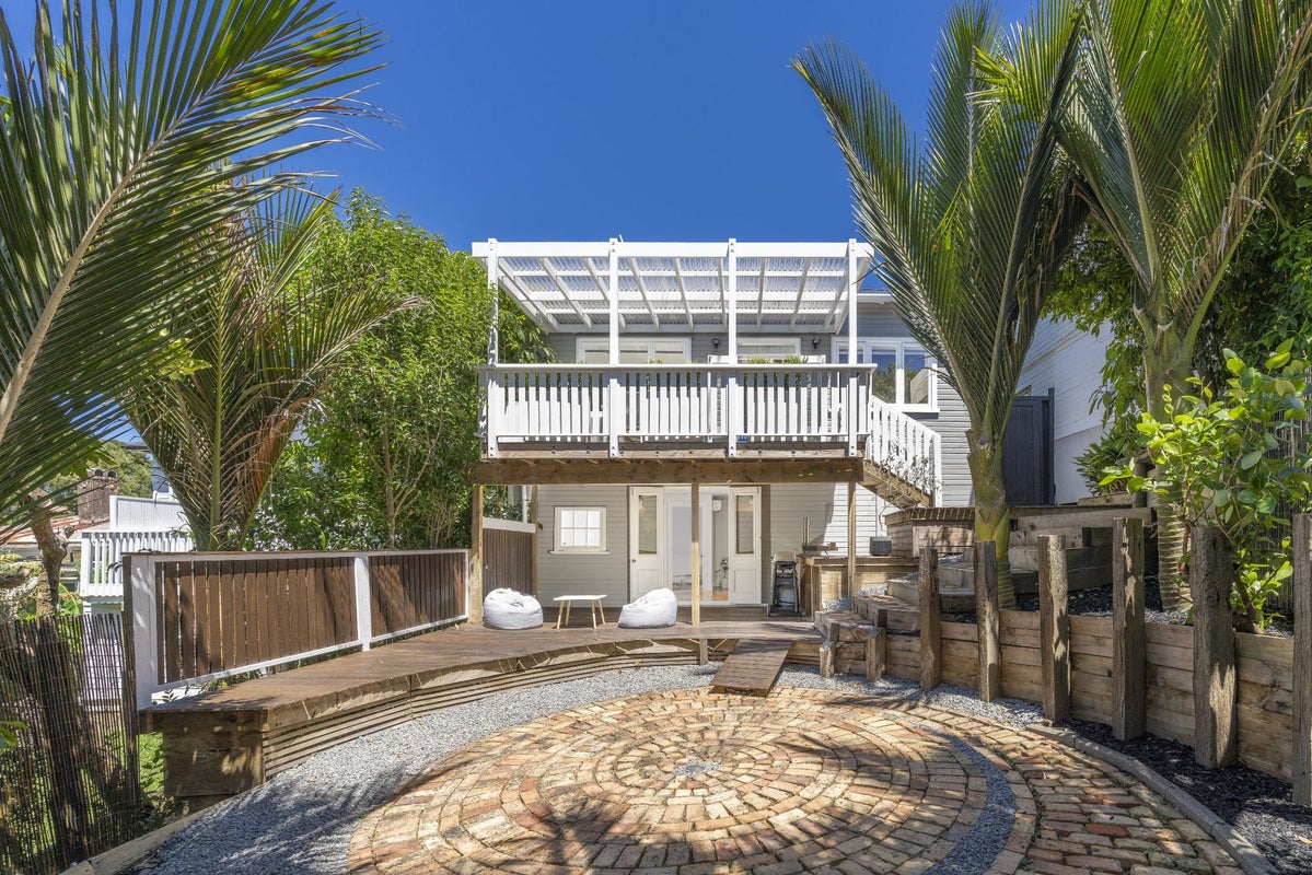 32 King Street, Grey Lynn, Auckland - Carousel 2