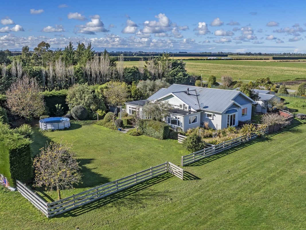 112 Irvines Road, Leeston - Carousel 1