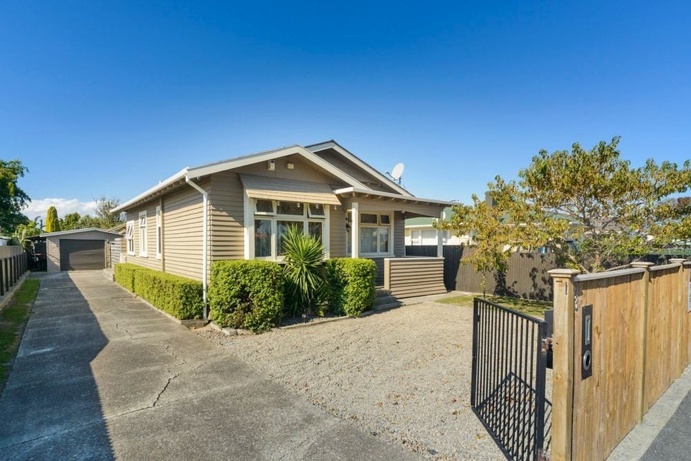 93 Shamrock Street, Takaro, Palmerston North - Carousel 1