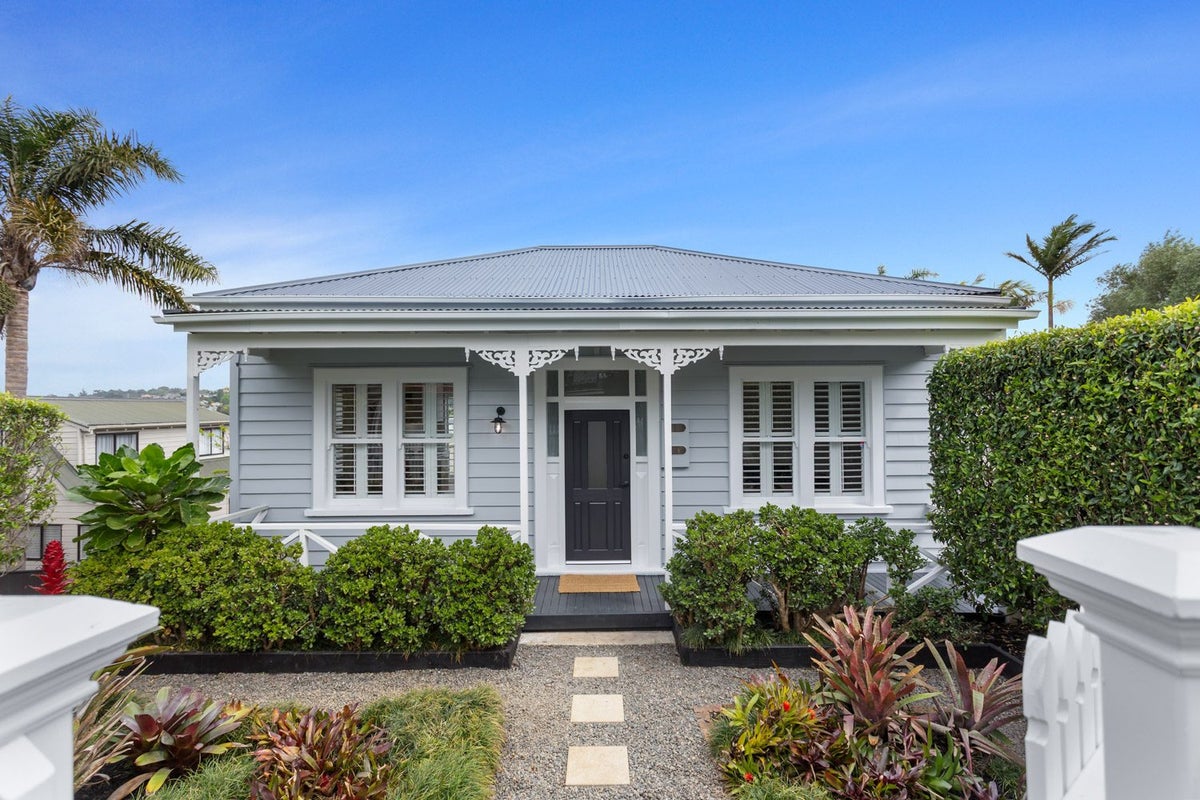 38A Symonds Street, Onehunga, Auckland - Carousel 1