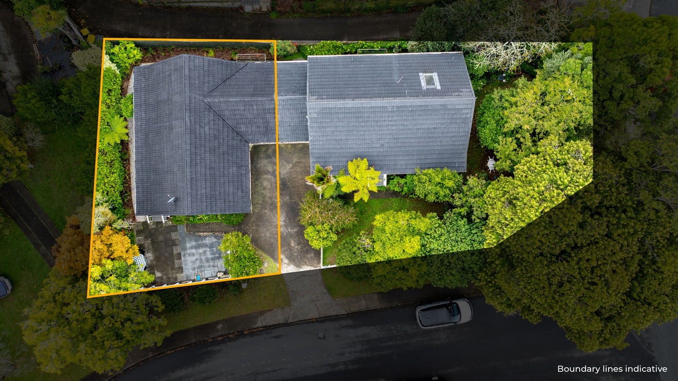 2/1 Trelawny Place, Hillcrest, Auckland - Carousel 38