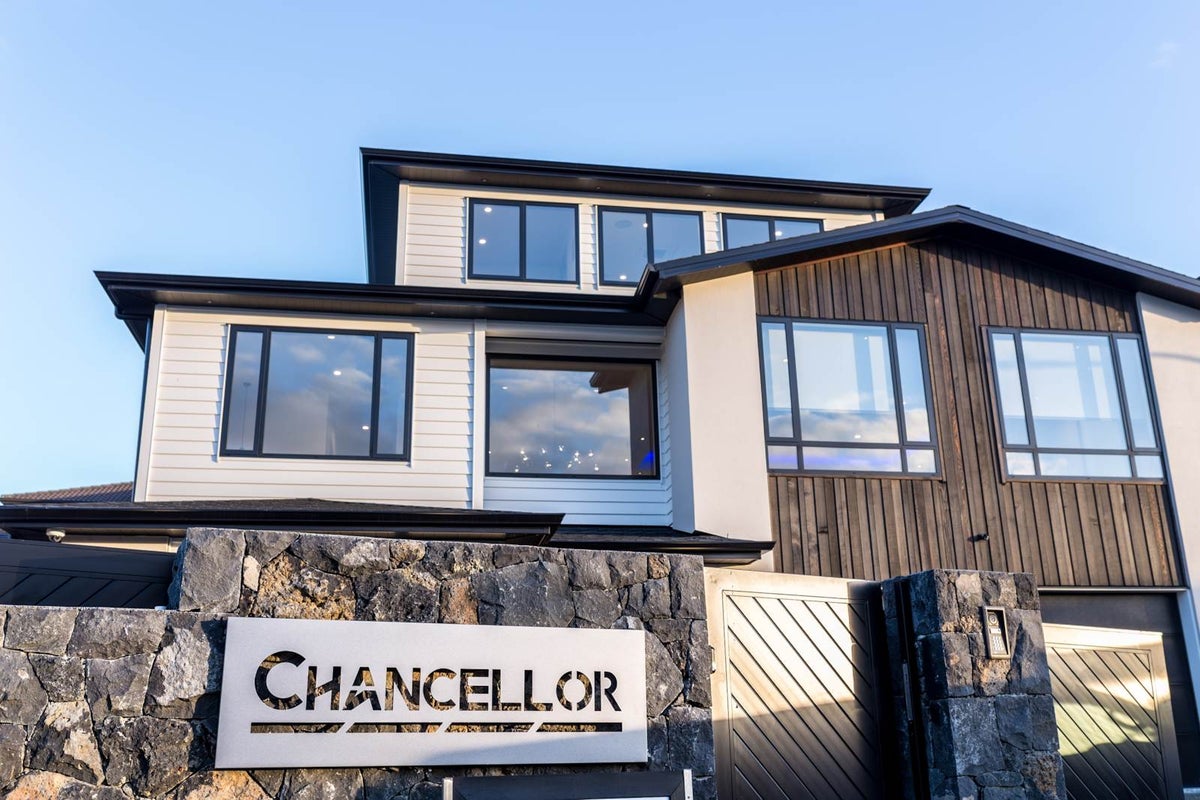 6 Lagonda Rise, Oteha, Auckland - Carousel 2