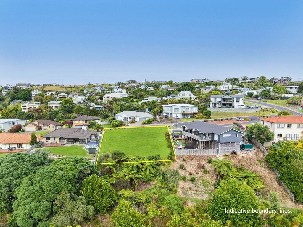 40 Kotanui Avenue, Army Bay, Whangaparaoa - Carousel 12