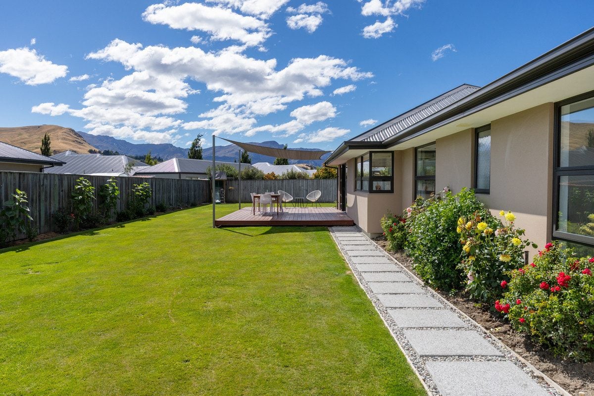 13 Judge and Jury Drive, Lake Hayes, Queenstown - Carousel 2