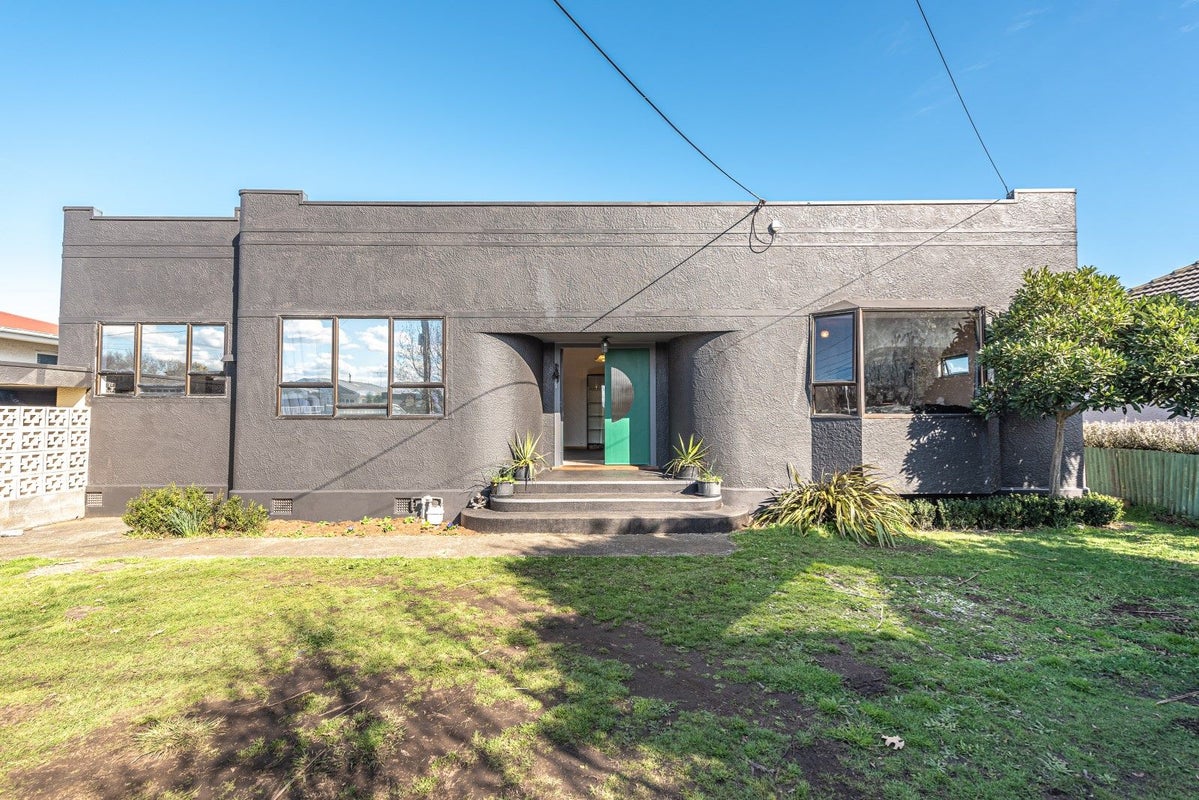 75 Fitzherbert Avenue, Tawhero, Whanganui - Carousel 2