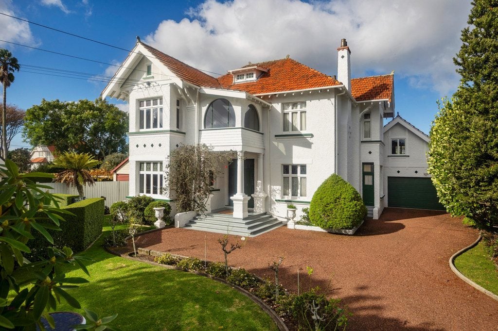 8 Allendale Road, Mount Albert, Auckland - Carousel 1