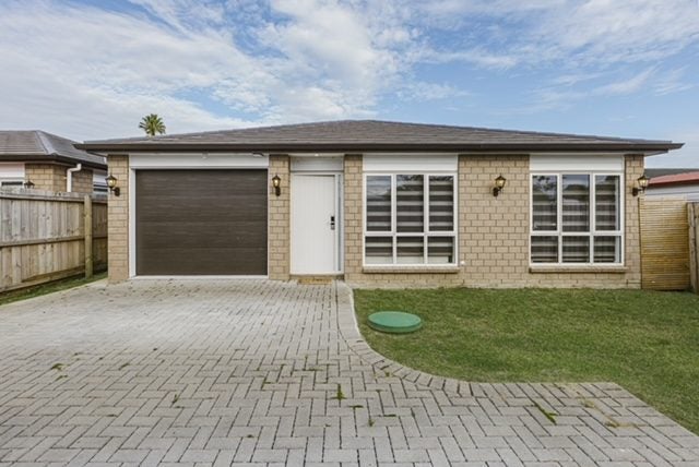 41C James Street, Mangere East, Auckland - Carousel 1