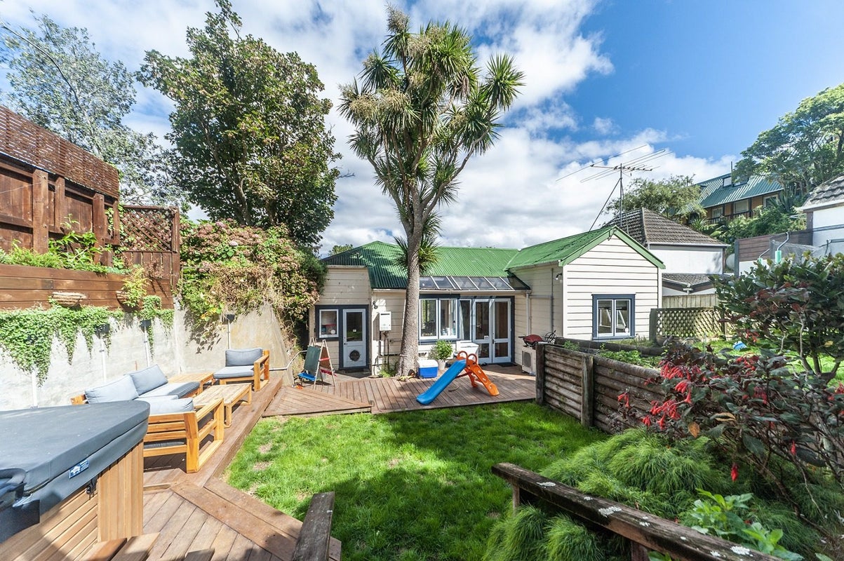 119 Owen Street, Newtown, Wellington - Carousel 1