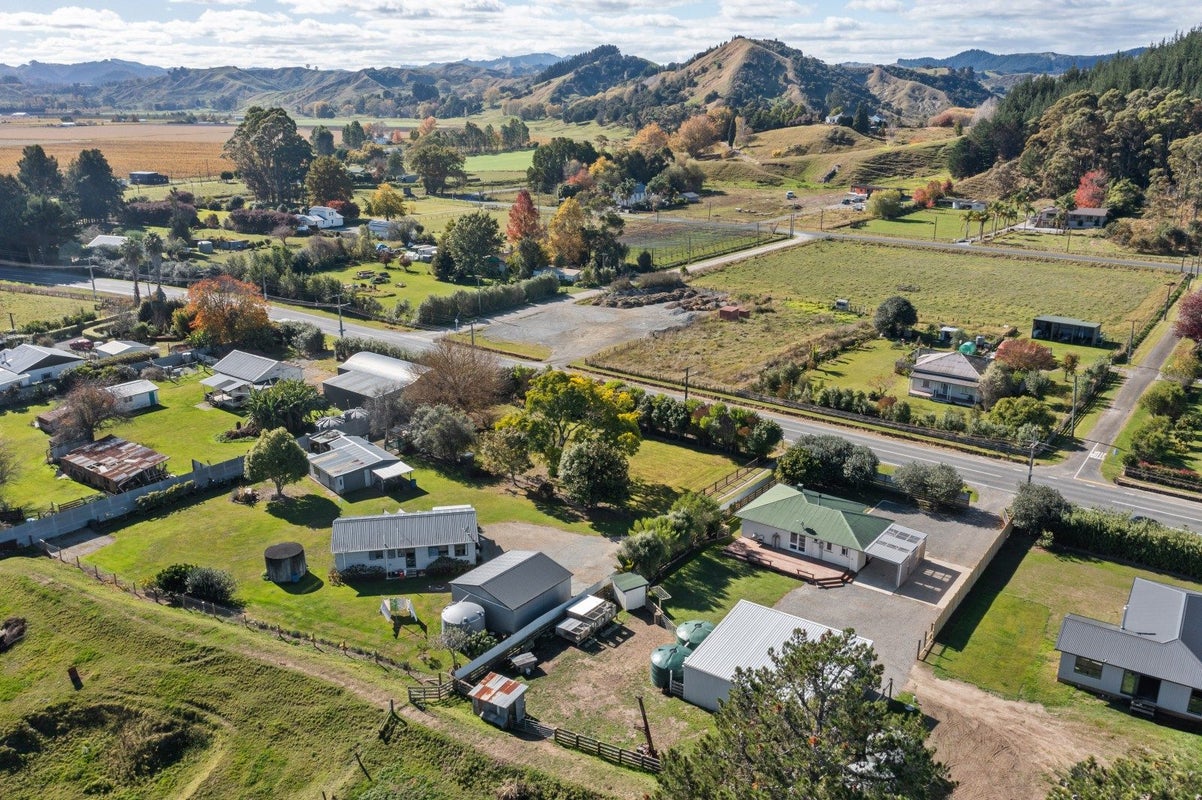 1191 Matawai Road, Ormond, Gisborne - Carousel 16