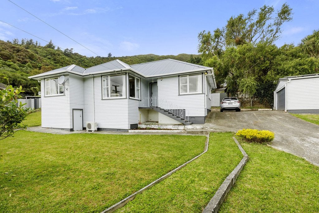 47A Judd Crescent, Naenae, Lower Hutt - Carousel 1
