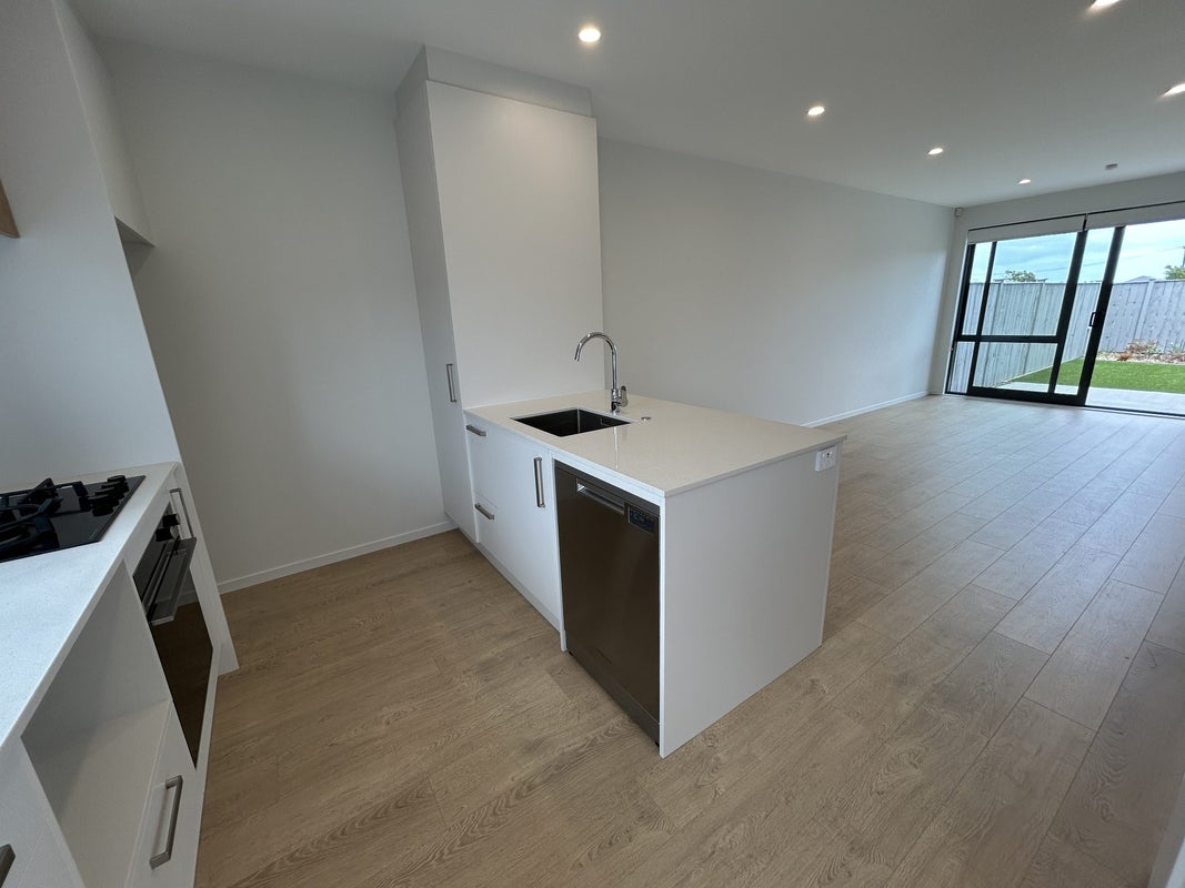 25 Ngakoro Road, Karaka, Papakura - Carousel 2