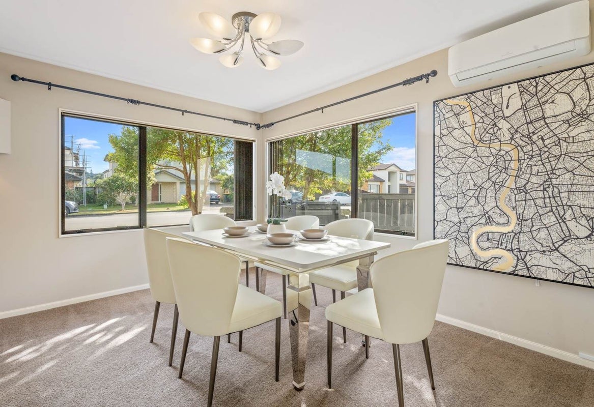 28 Malahide Drive, Flat Bush, Auckland - Carousel 2