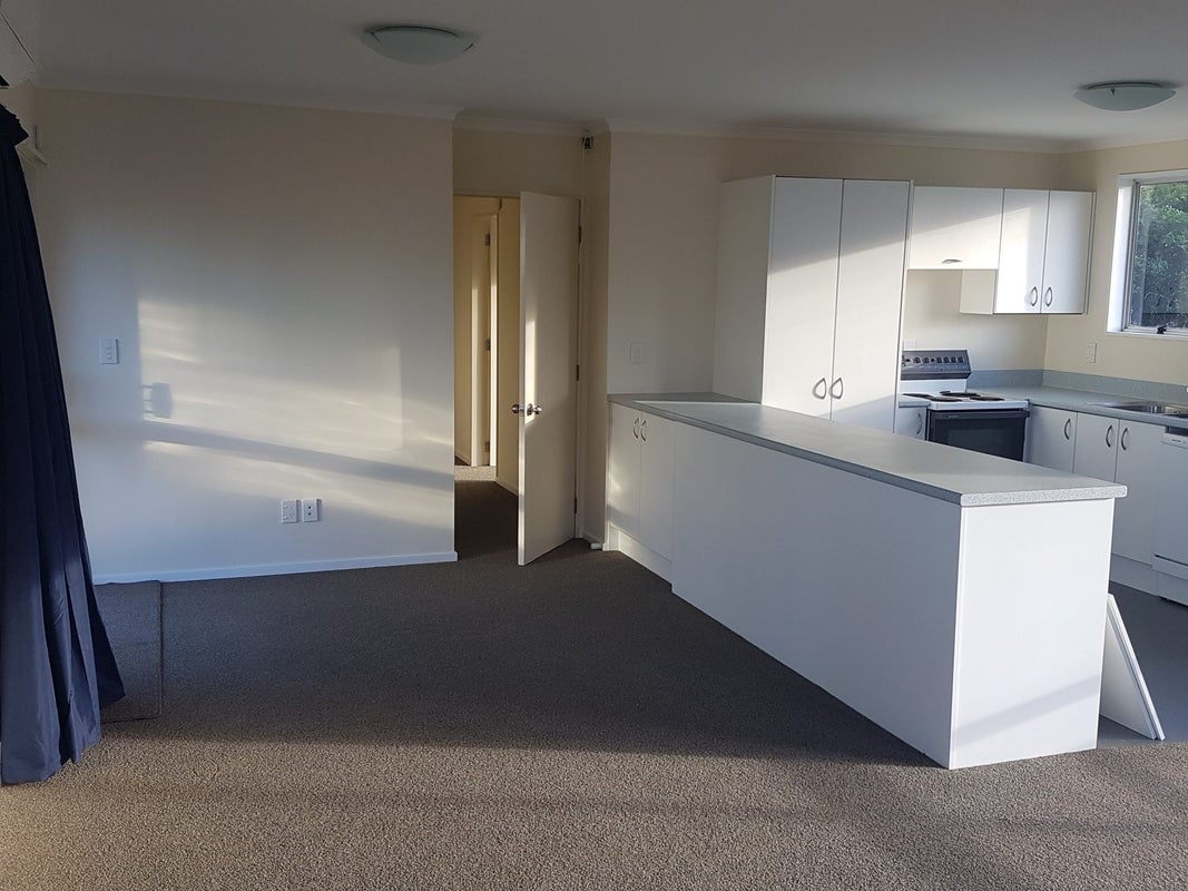 2/28 Camellia Terrace, Maungaraki, Lower Hutt - Carousel 1
