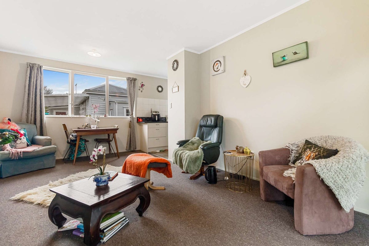 5/271 River Road, Claudelands, Hamilton - Carousel 1