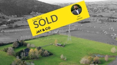 11 Tyldens Road, Papakura - Carousel 1