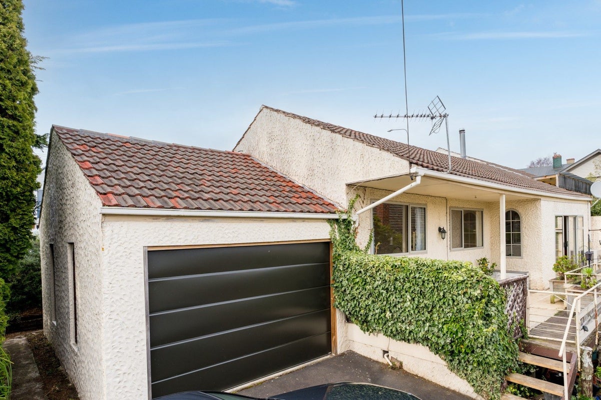 140B Kenmure Road, Kenmure, Dunedin - Carousel 1