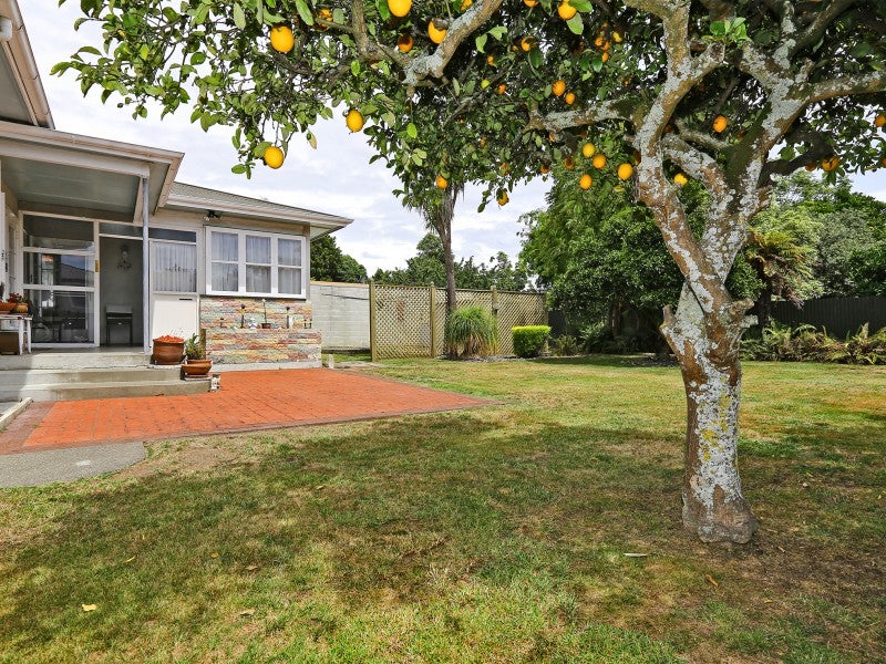 215 St Leonards AVE, Saint Leonards, Hastings - Carousel 1