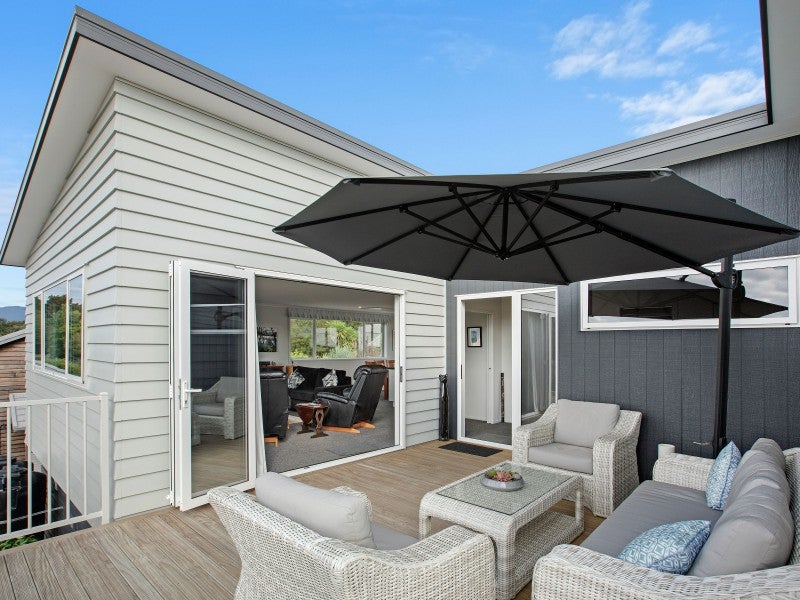 38 Uretara Drive, Katikati, Katikati - Carousel 1