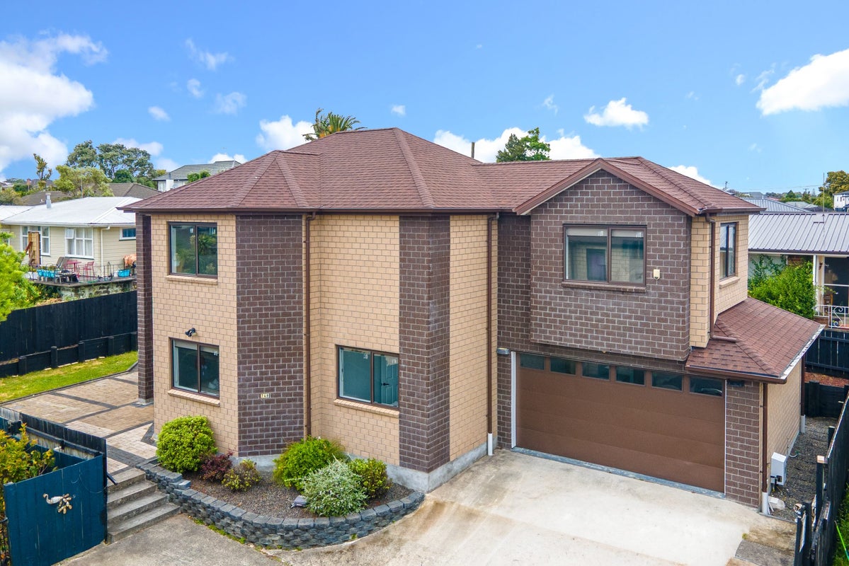 74B Stamford Park Road, Mount Roskill, Auckland - Carousel 1