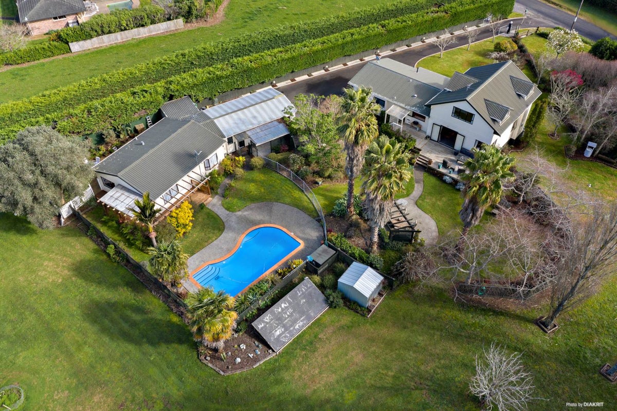 107 Saddleton Road, Pukekohe - Carousel 1