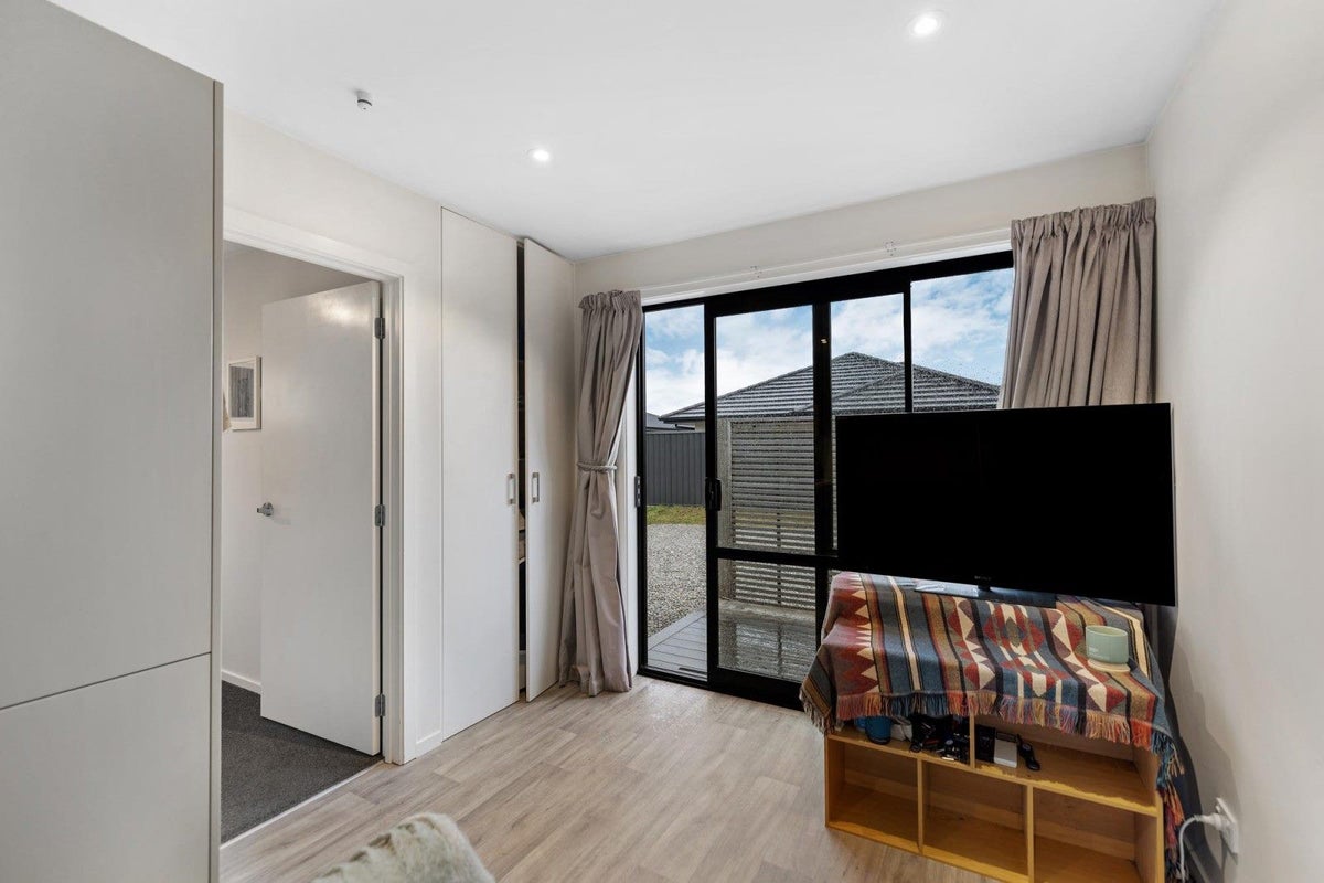 68 Toni's Terrace, Lower Shotover, Queenstown - Carousel 22