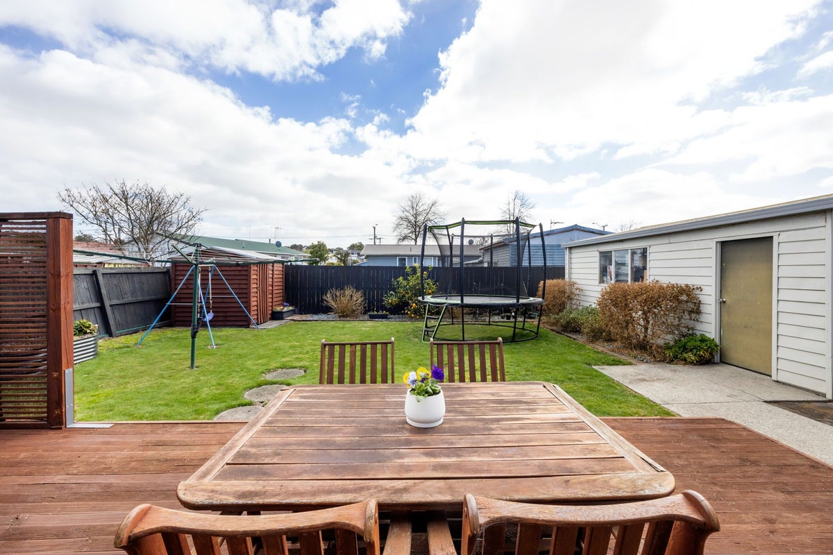 26 Dalton Crescent, Dinsdale, Hamilton - Carousel 21